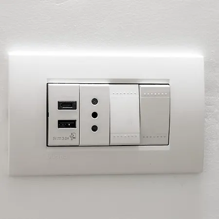 Heart Of Porta Venezia - Cozy Loft - 2mts To M4 Metro ミラノ