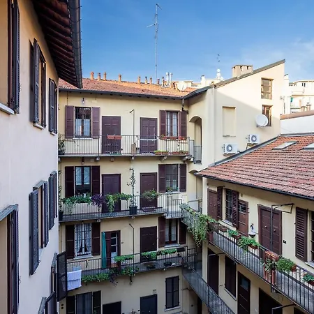 Heart Of Porta Venezia - Cozy Loft - 2mts To M4 Metro * 밀라노